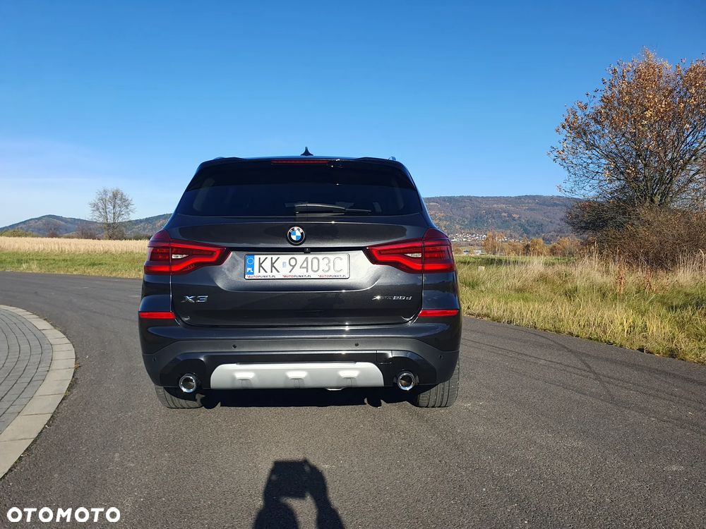 BMW X3 xDrive20d xLine - 14