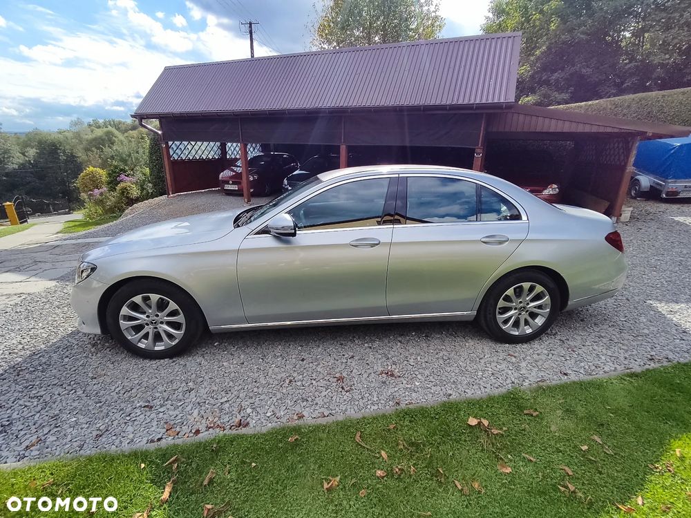 Mercedes-Benz Klasa E 220 d 9G-TRONIC - 15