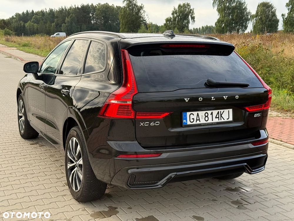 Volvo XC 60 B5 B AWD Plus Dark - 7