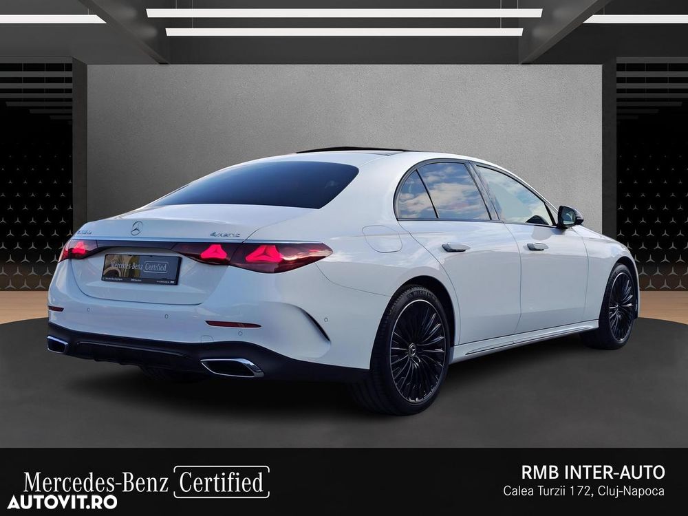 Mercedes-Benz E 300de 4Matic 9G-TRONIC AMG Line NIGHT Edition - 3