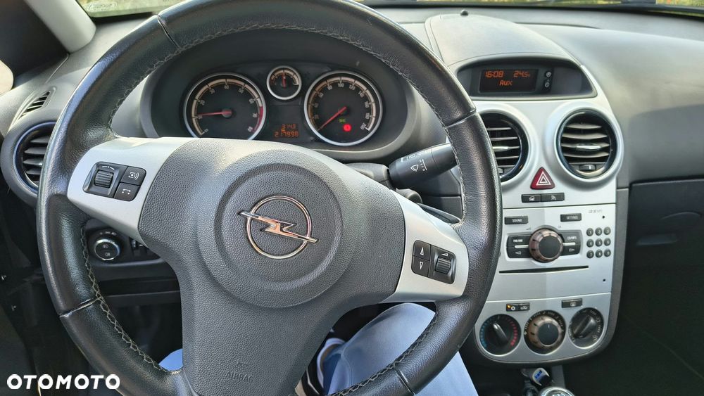 Opel Corsa - 6
