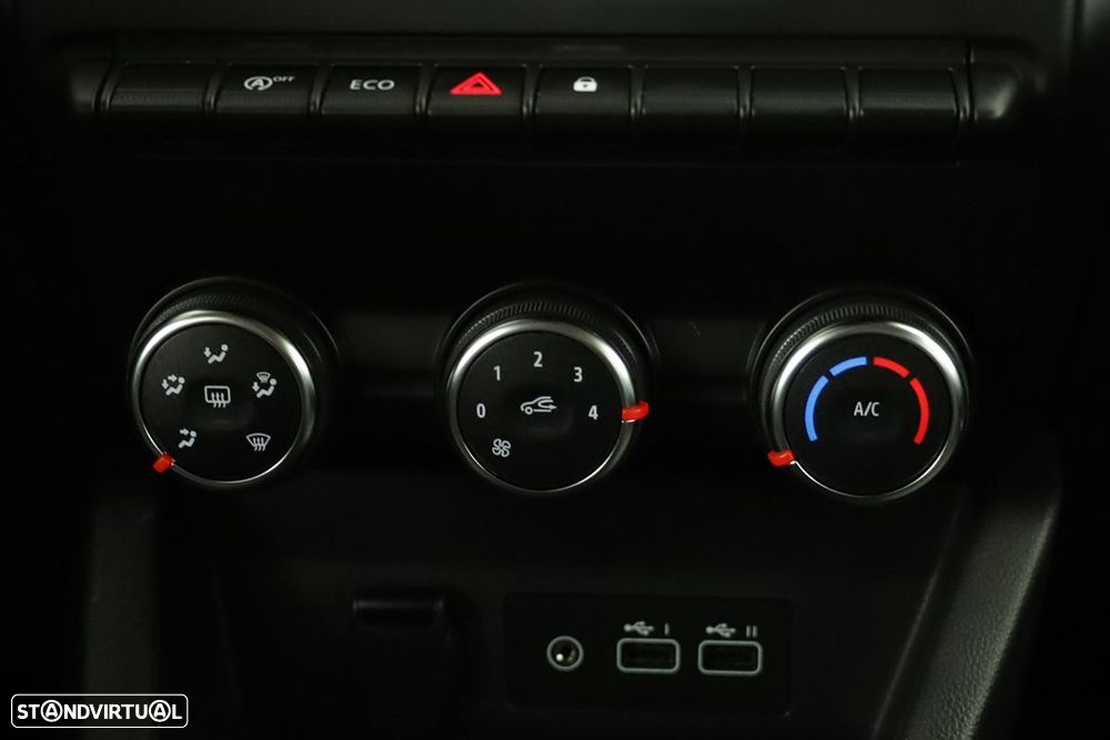 Renault Clio 1.0 TCe Evolution - 12