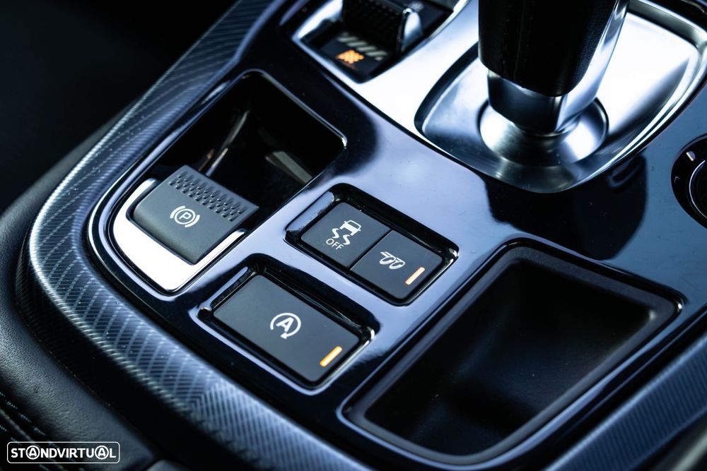 Jaguar F-Type 2.0 i4 R-Dynamic - 26