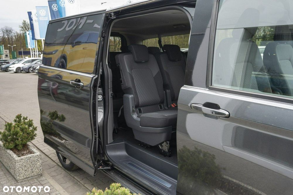 Volkswagen Caravelle - 12
