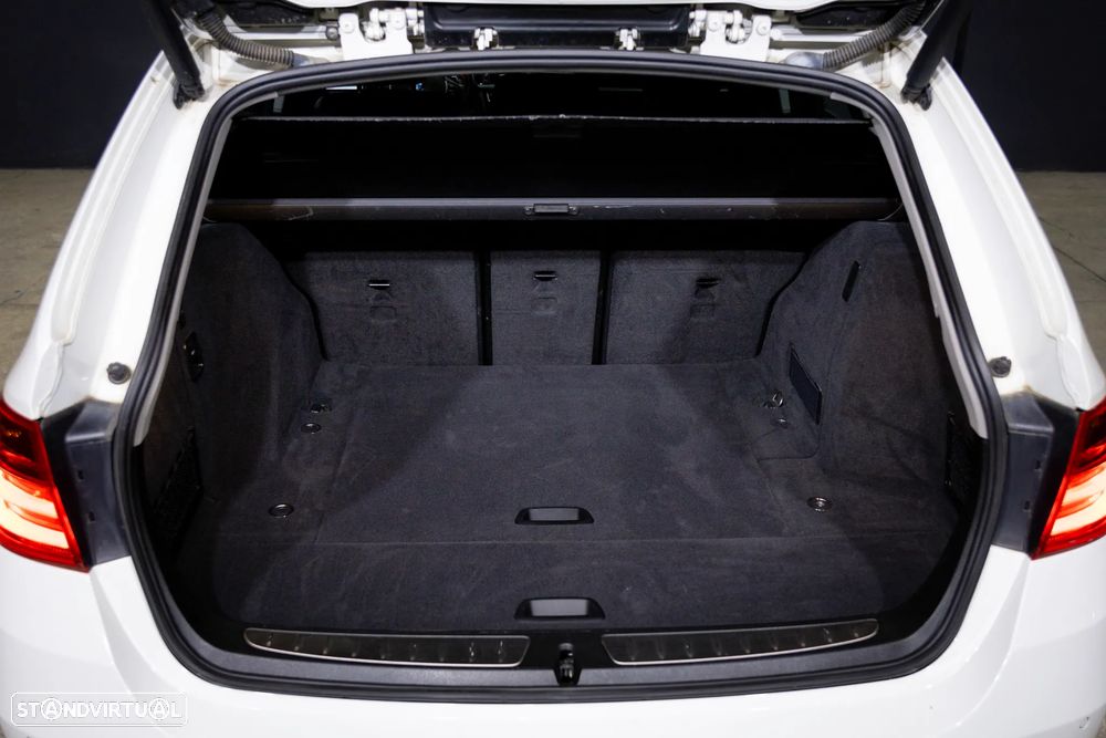 BMW 320 d Aut. Luxury Line - 25