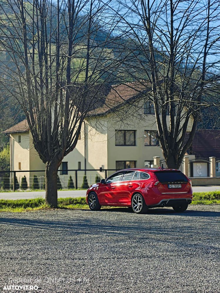 Volvo V60 D6 Twin Engine Geartronic RDesign - 7