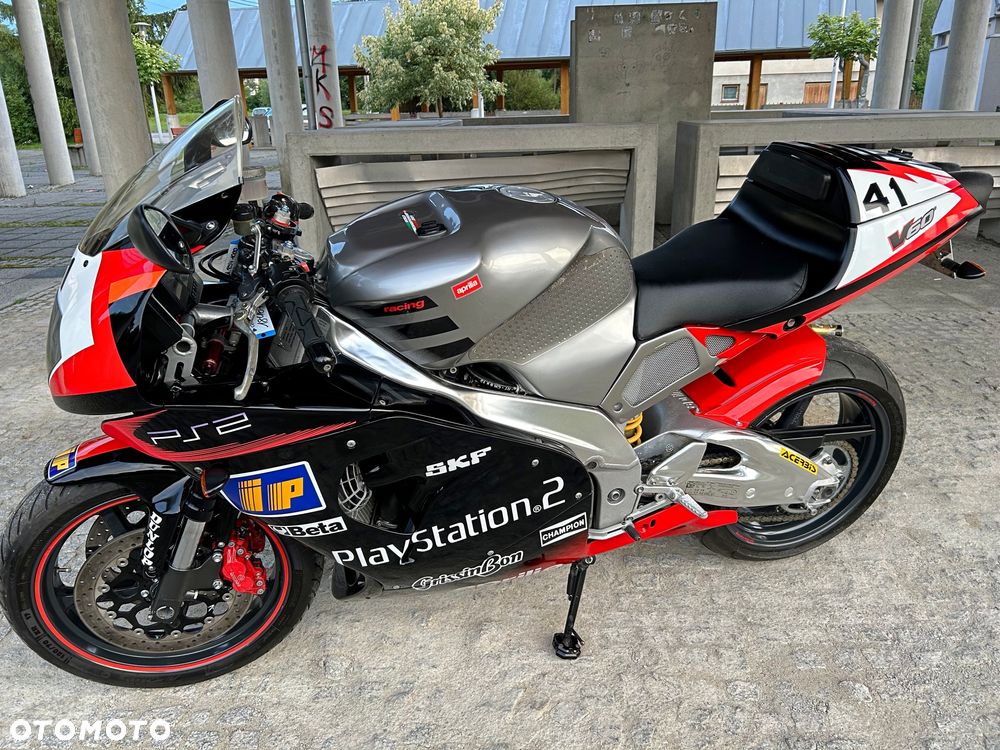 Aprilia RSV - 6