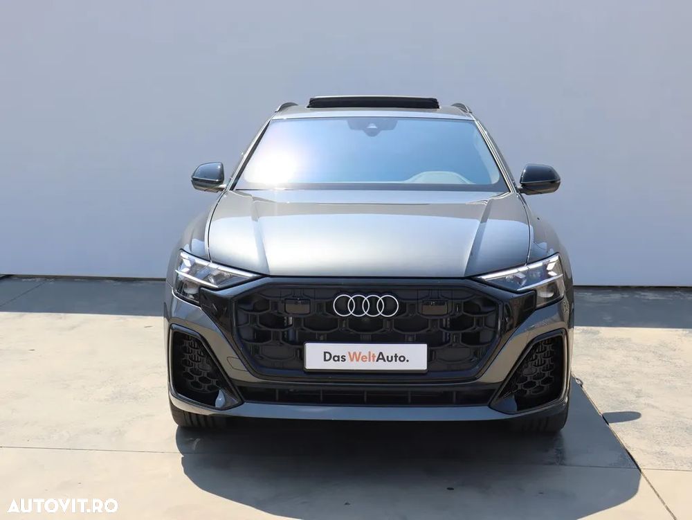 Audi Q8 55 TFSI e quattro Tiptronic PHEV - 4