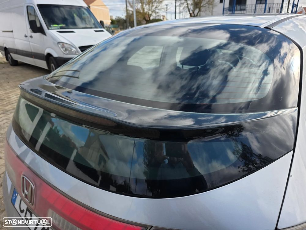 Honda Civic 1.4 i-VTEC Elegance - 23