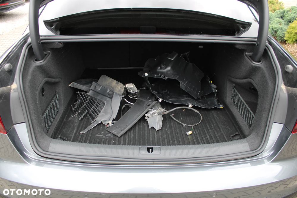 Audi A4 Limousine 40 TFSI mHEV Quattro S Line S tronic - 24