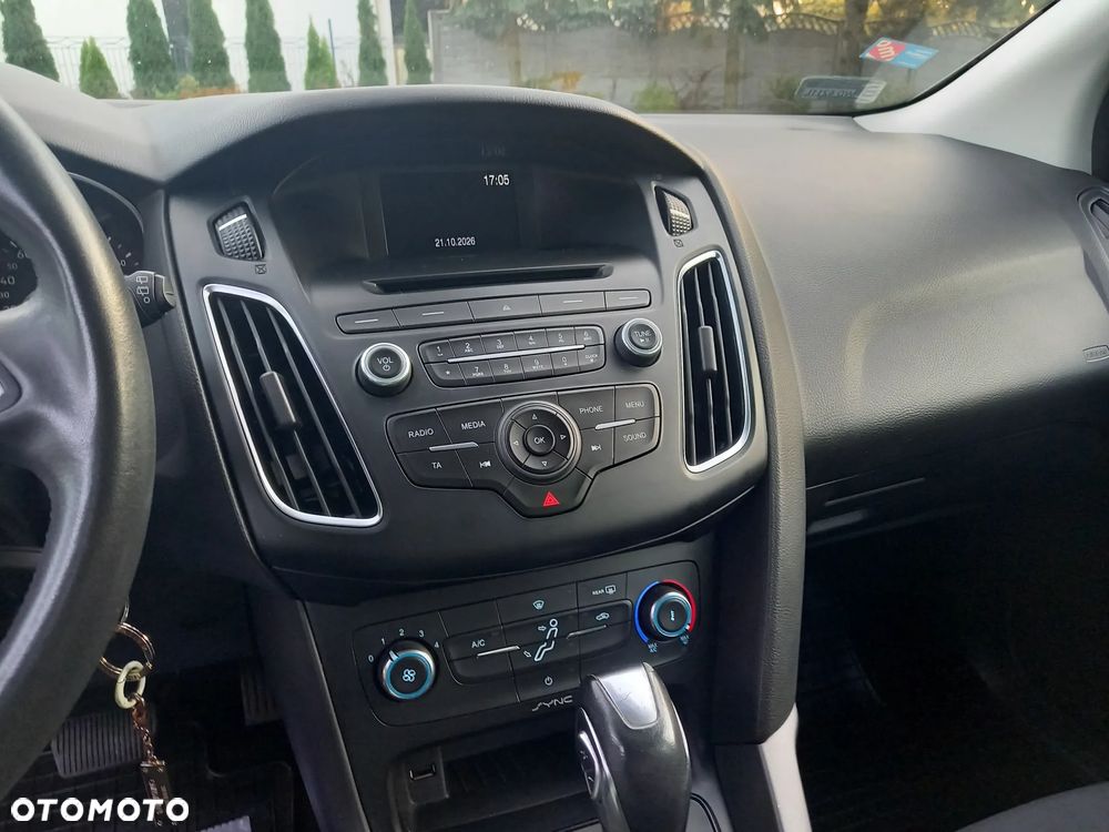 Ford Focus - 24