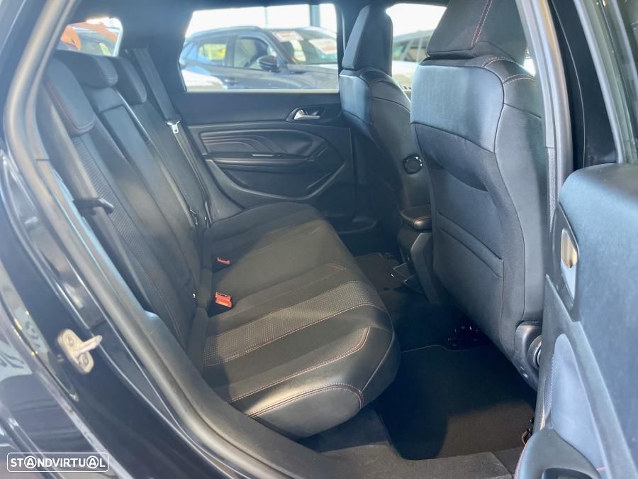 Peugeot 308 SW 1.5 BlueHDi GT Line EAT8 - 28