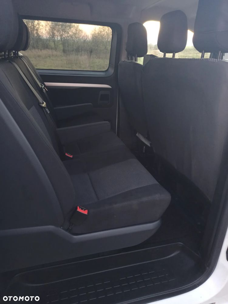 Opel Vivaro - 22