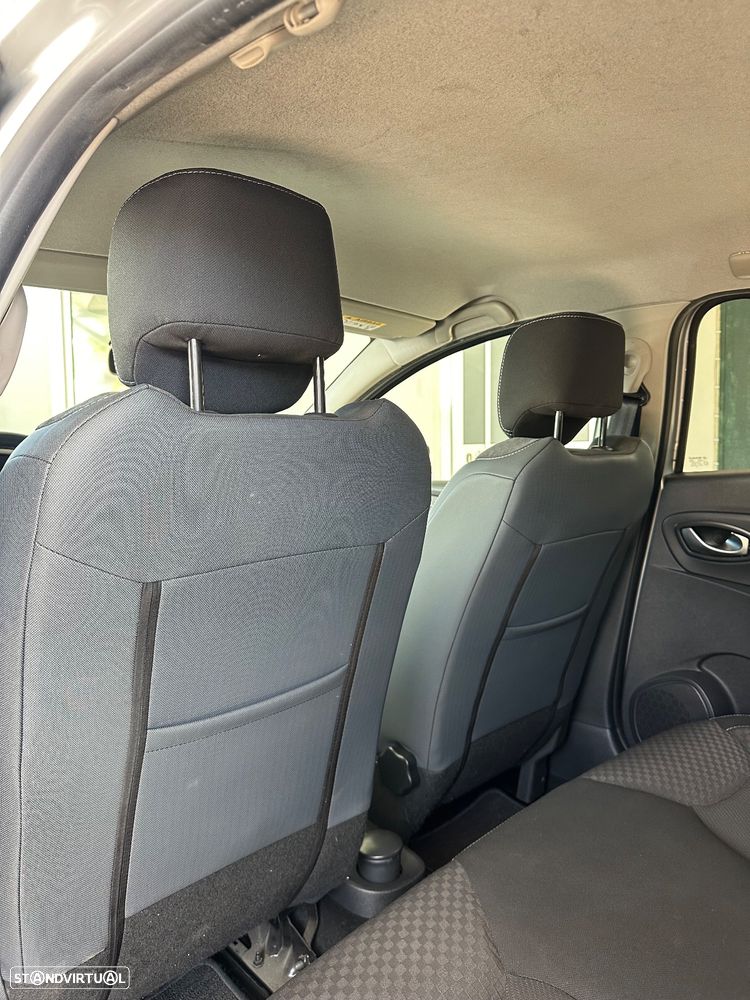 Renault Clio Sport Tourer 0.9 TCe GT Line - 23