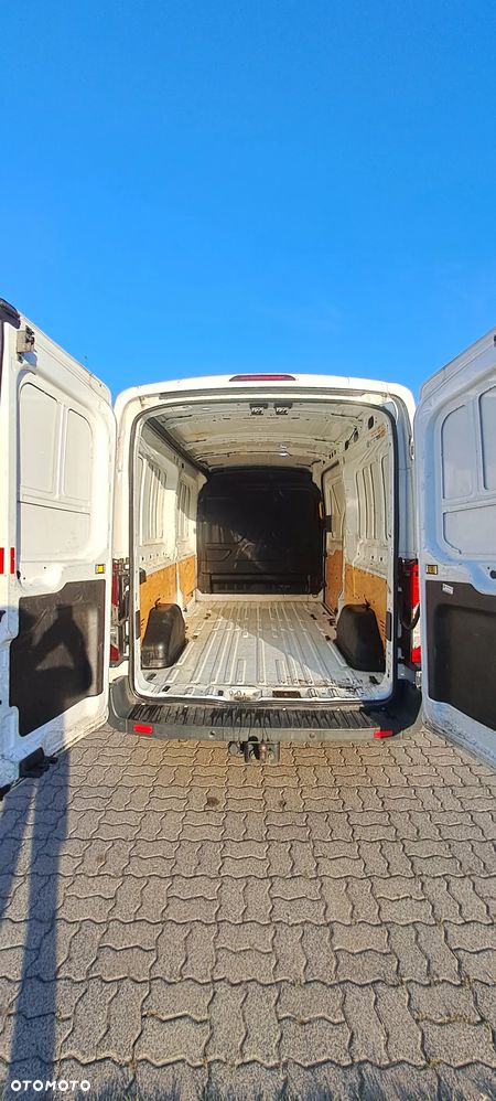 Ford Transit - 10