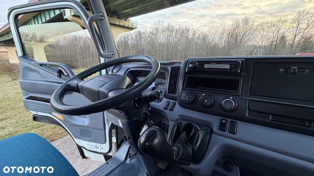 Mitsubishi Fuso - 18