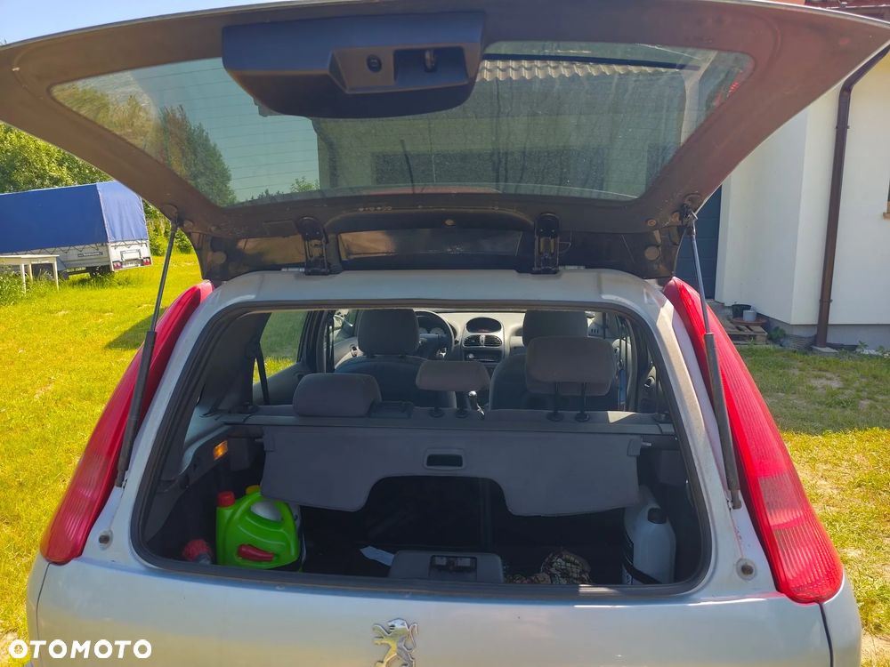 Peugeot 206 1.4 Happy - 5