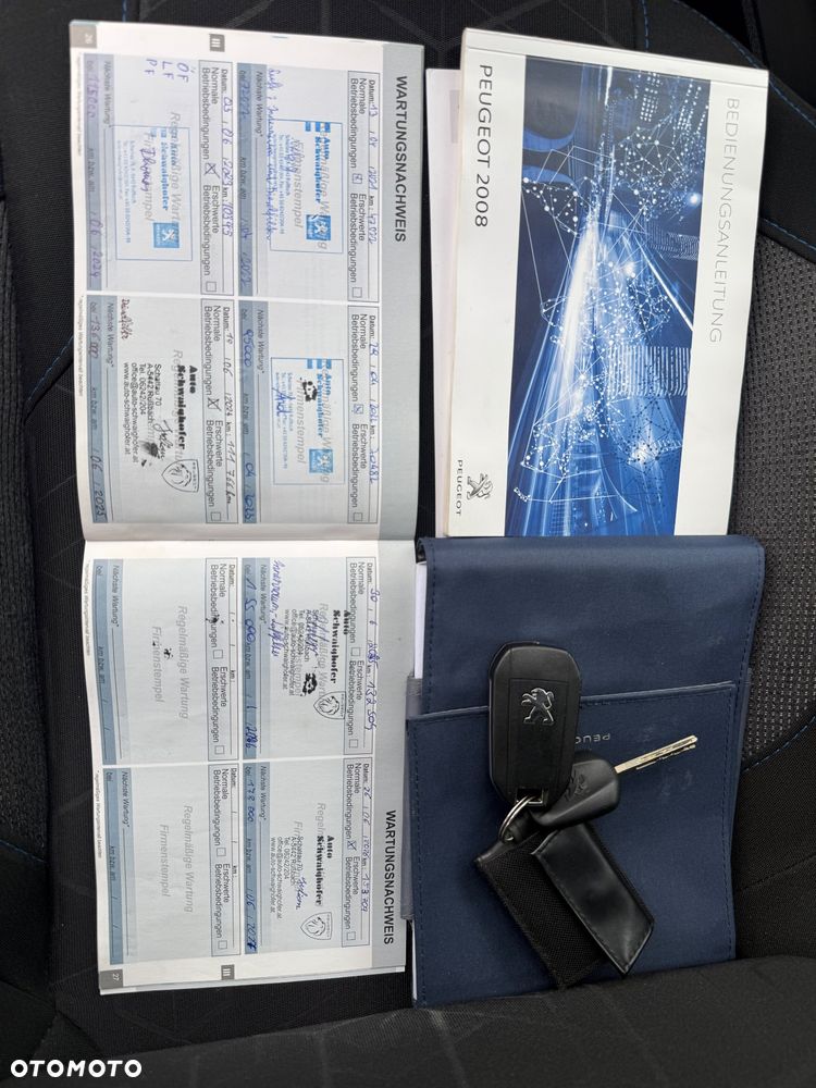 Peugeot 2008 BlueHDi 100 STOP & START Style - 14