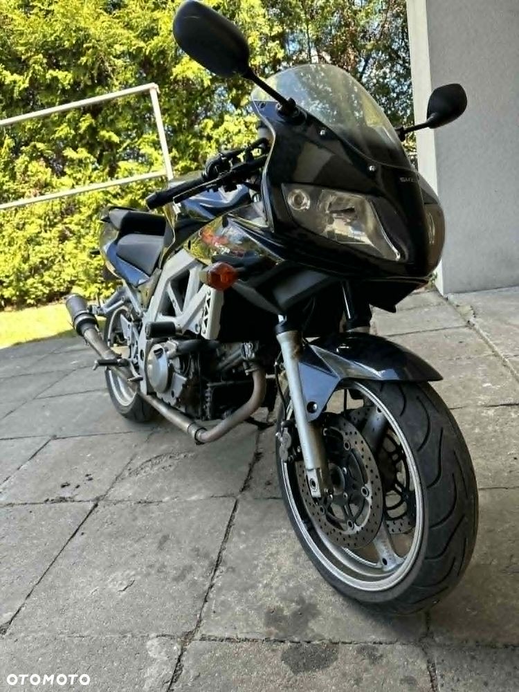 Suzuki SV - 12