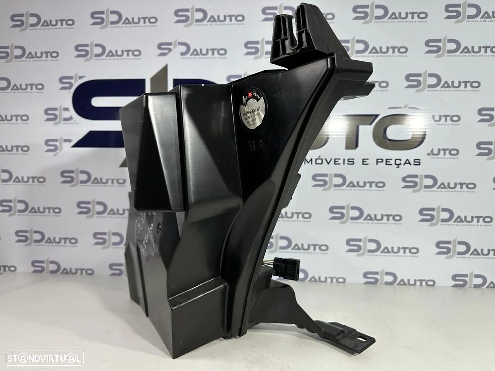 Coluna Subwoofer (JBL) - Peugeot 508 RXH (2014) - 3