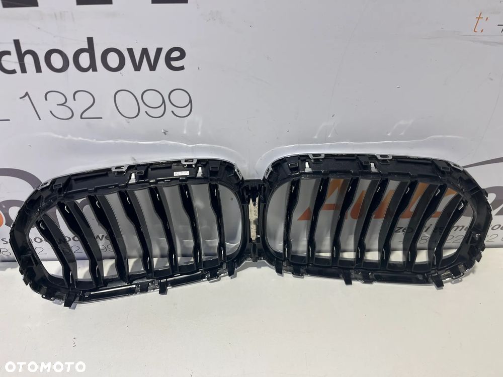 BMW X5 G05 GRILL ATRAPA NERKI WERSJA POD KAMERĘ 20240006541/411  ORYGINAŁ - 7