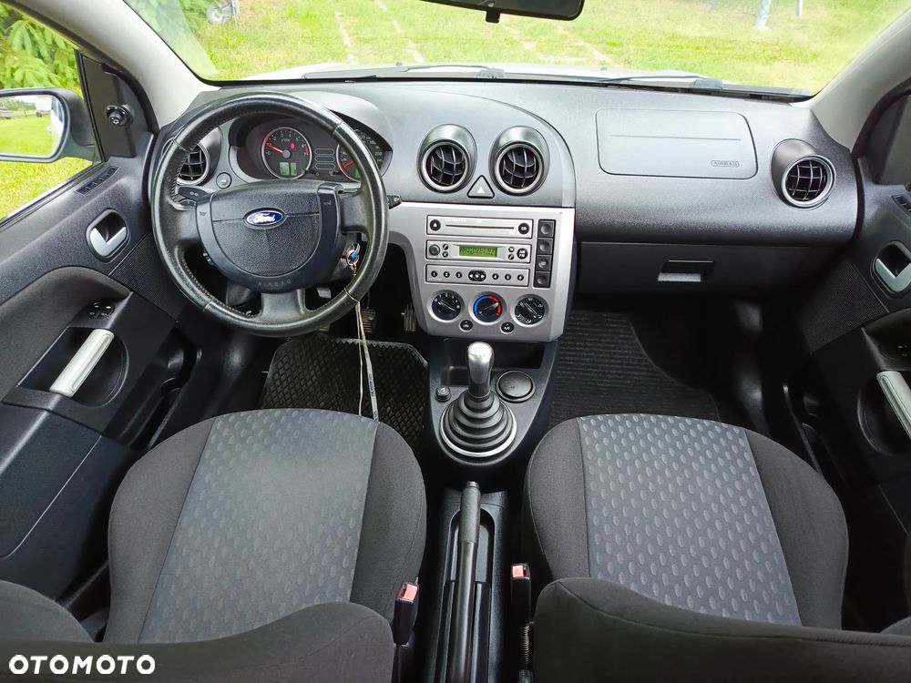 Ford Fiesta 1.4 Connection - 20
