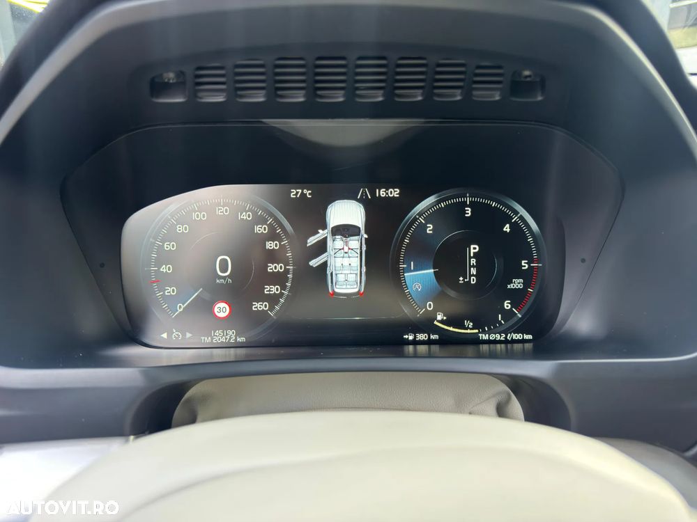 Volvo XC 90 D5 AWD Inscription - 10