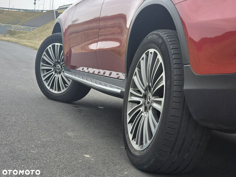 Mercedes-Benz GLC - 17