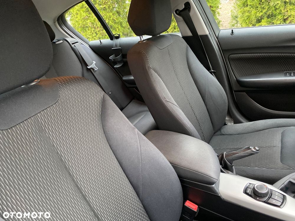 BMW Seria 1 118i - 27