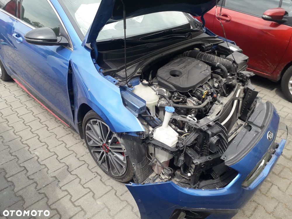 Kia ProCeed 1.6 T-GDI GT DCT - 1