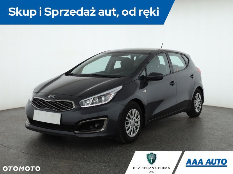 Kia Ceed - 3