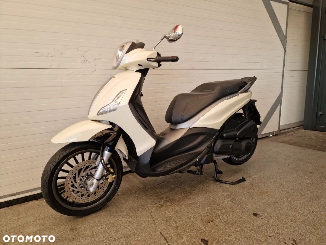 Piaggio Beverly - 1
