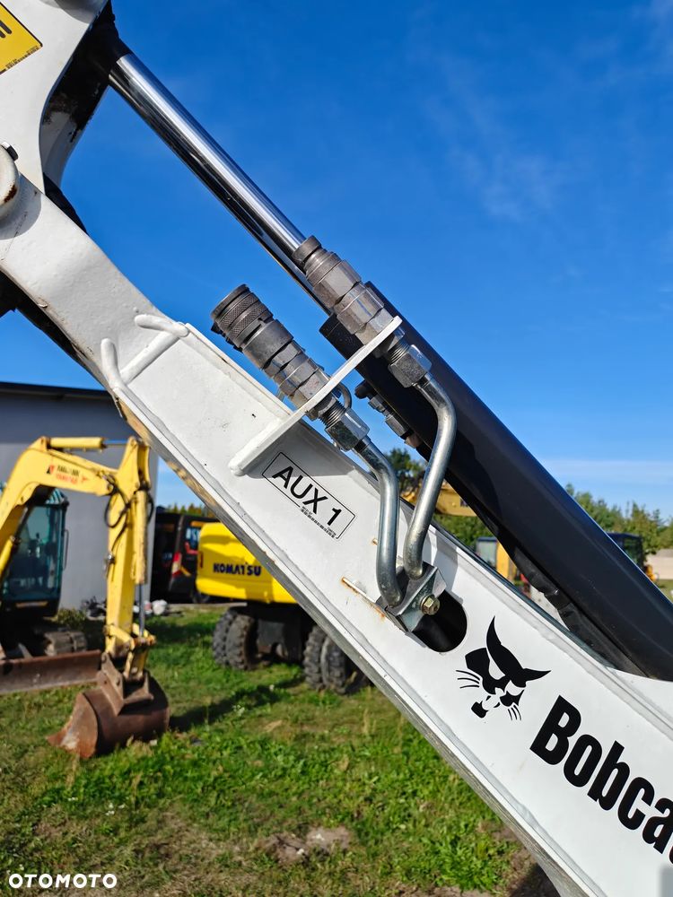 Bobcat E19 - 22
