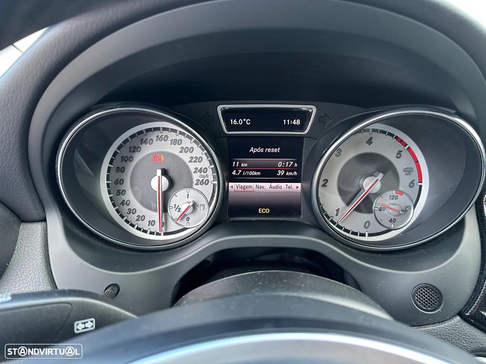 Mercedes-Benz CLA 180 - 24