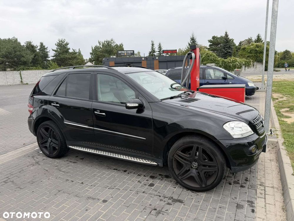 Mercedes-Benz ML - 1