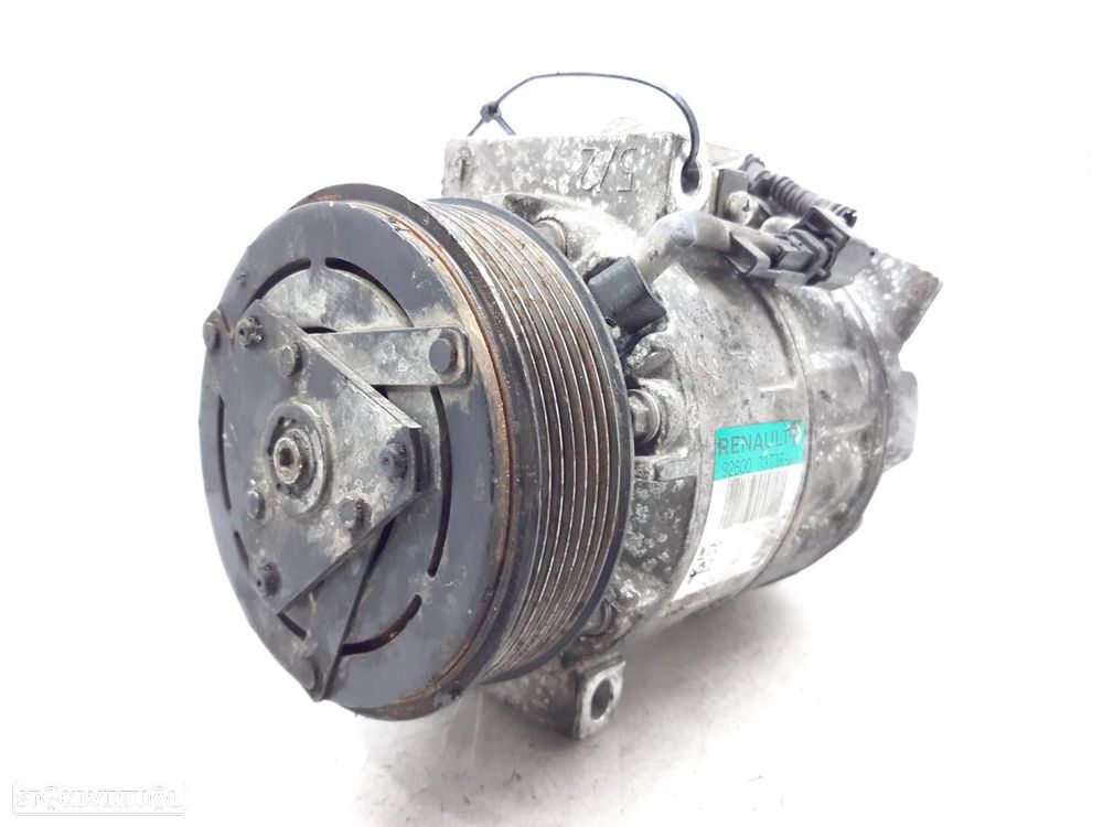 COMPRESSOR DE AR CONDICIONADO RENAULT TRAFIC - 1