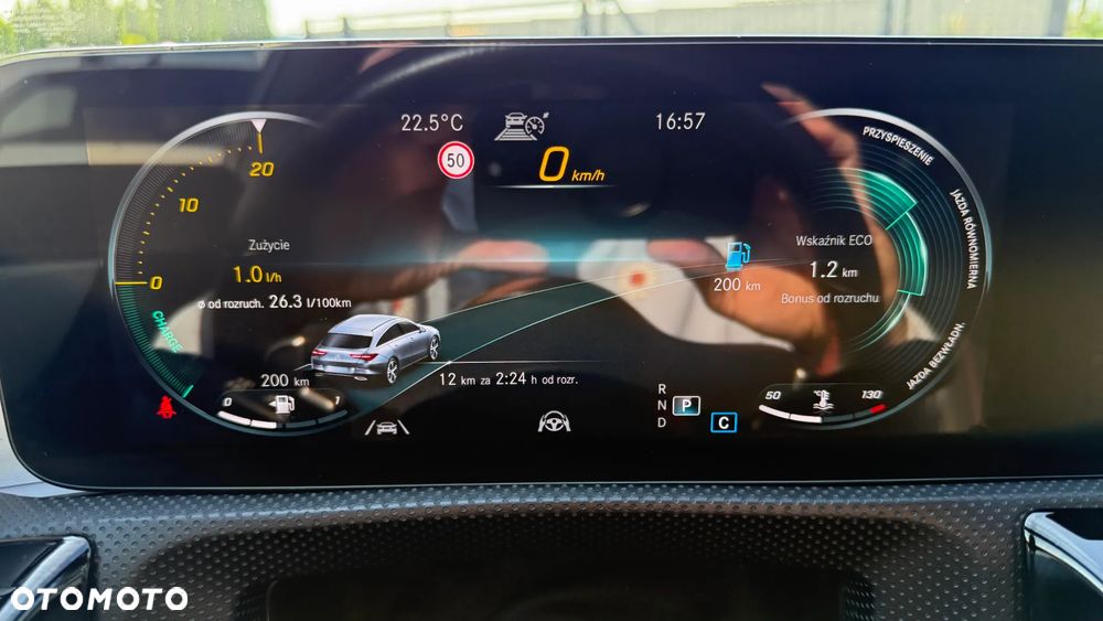 Mercedes-Benz CLA 200 AMG Line 7G-DCT - 29