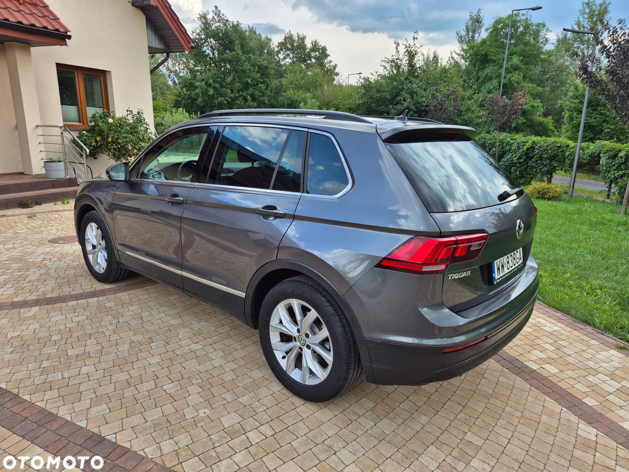 Volkswagen Tiguan 1.5 TSI EVO Comfortline DSG - 2