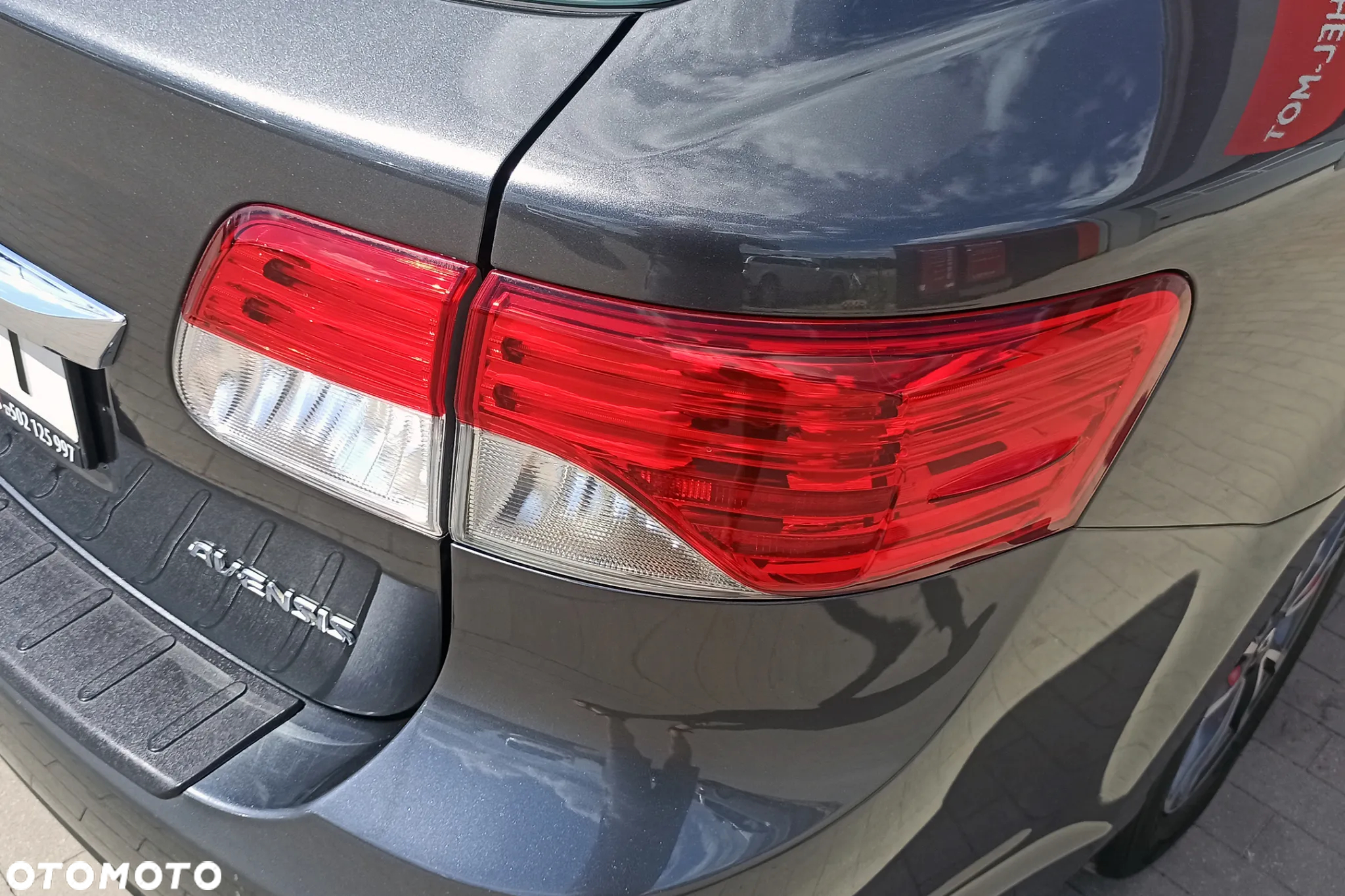 Toyota Avensis - 17