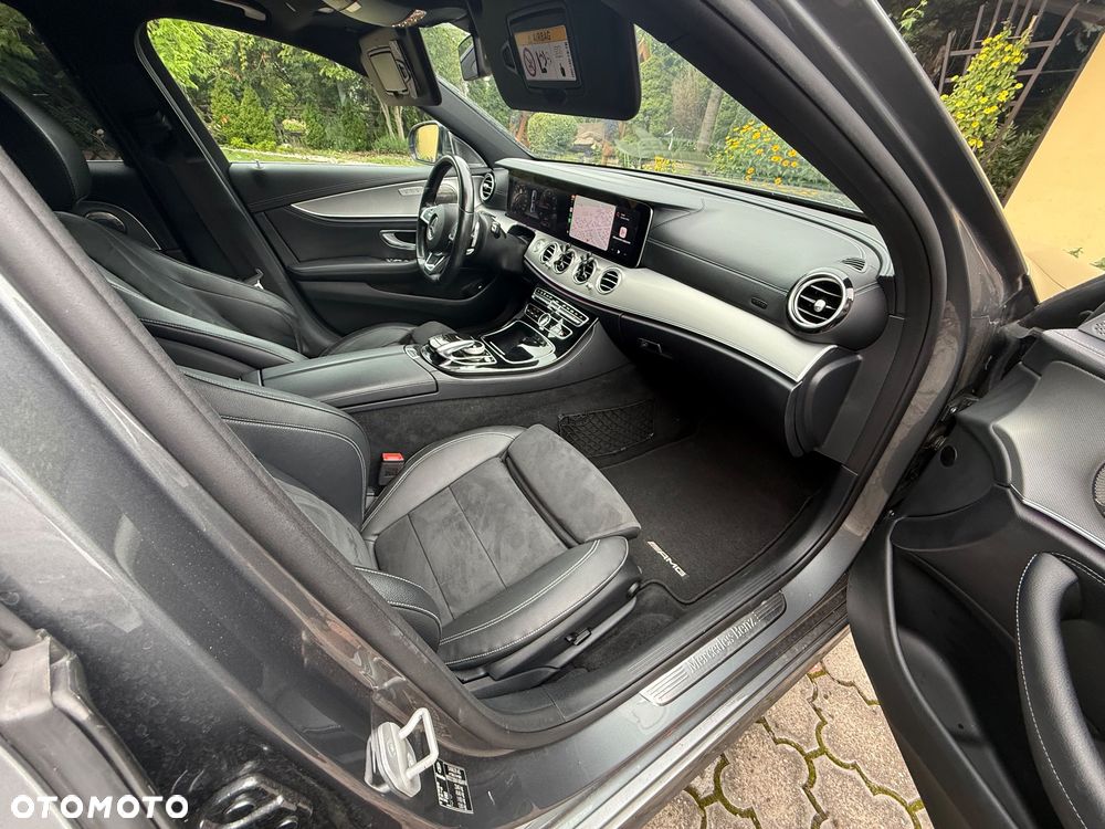 Mercedes-Benz Klasa E 220 d 9G-TRONIC - 18