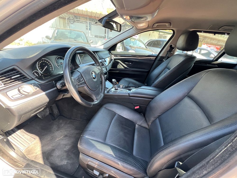 BMW 520 d Auto - 13