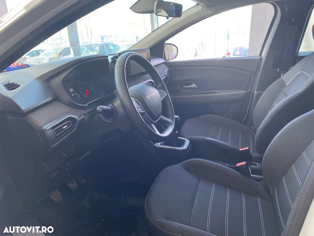 Dacia Sandero Stepway TCe 90 MT6 Comfort - 8