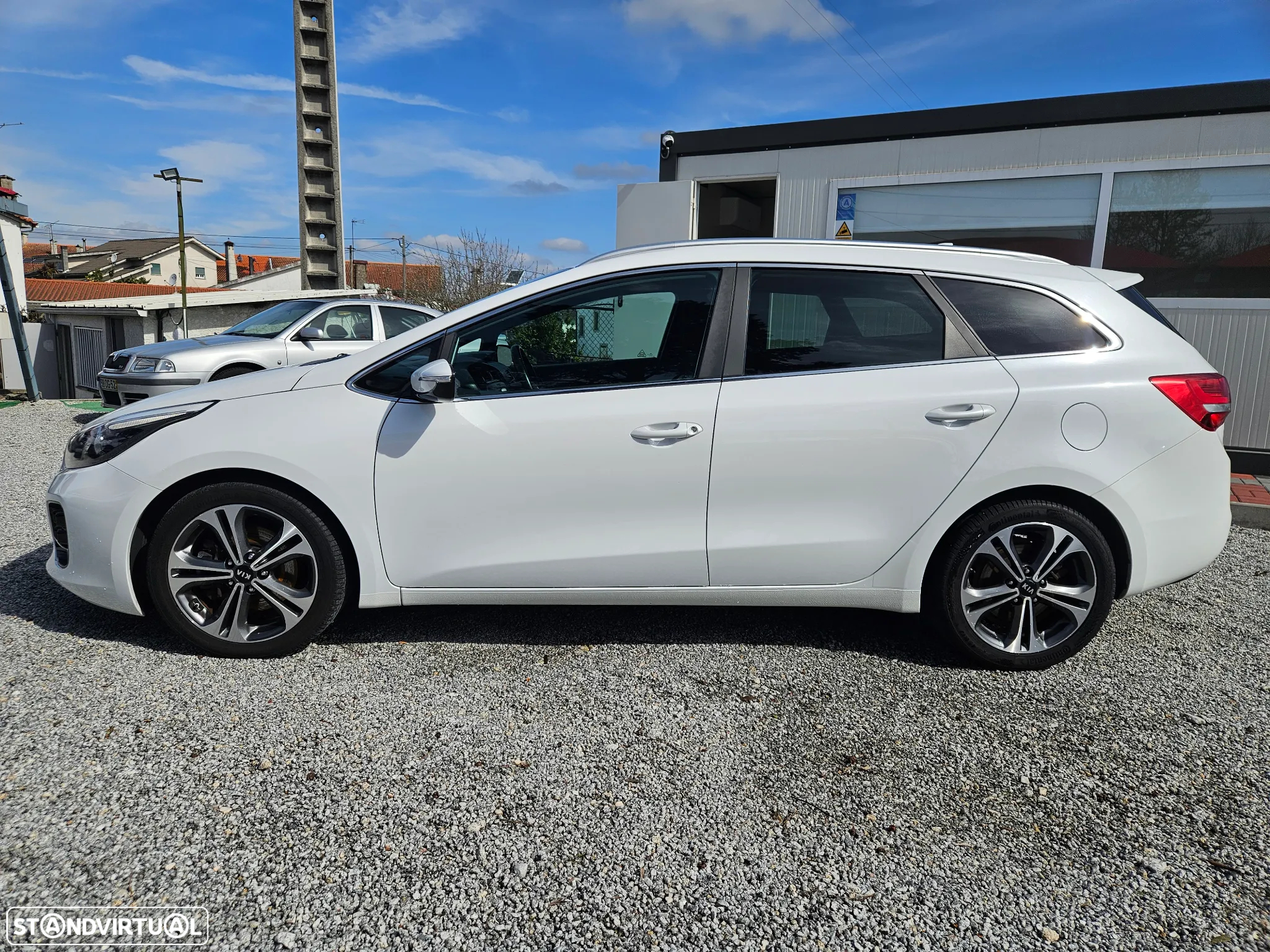 Kia Ceed SW 1.6 CRDi GT Line - 4