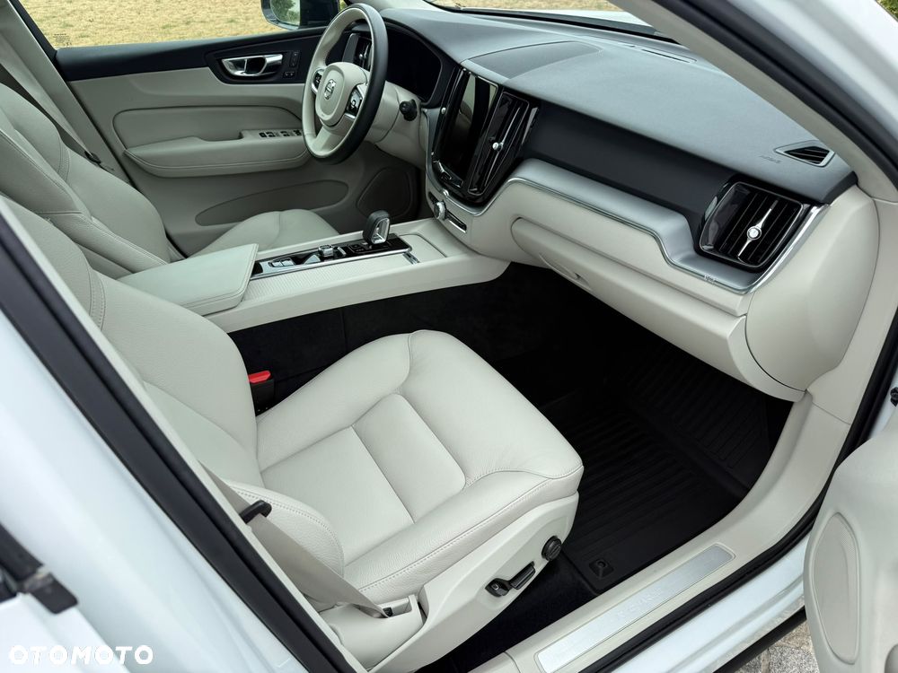 Volvo XC 60 - 10
