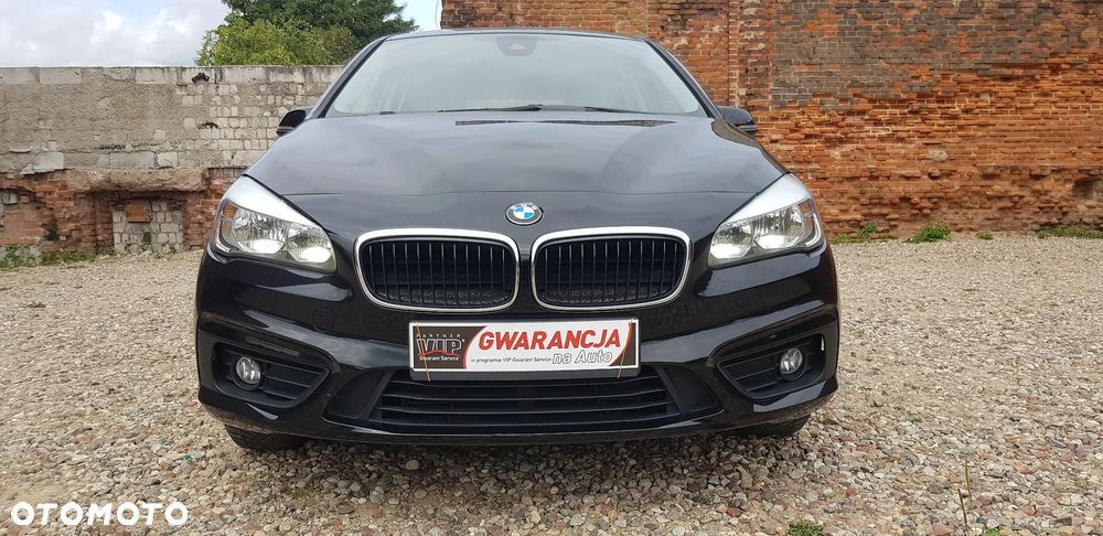 BMW Seria 2 218i - 2