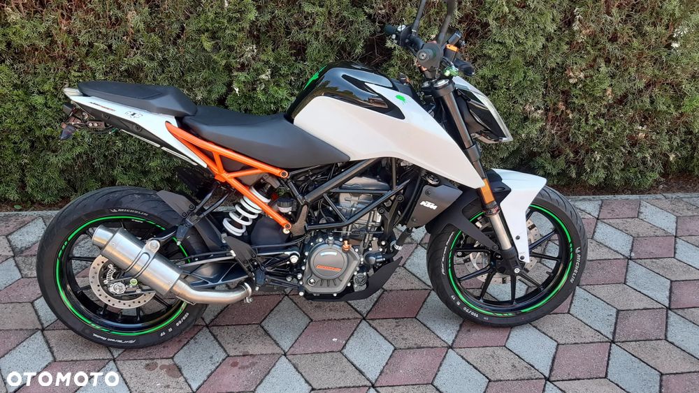 KTM Duke - 4