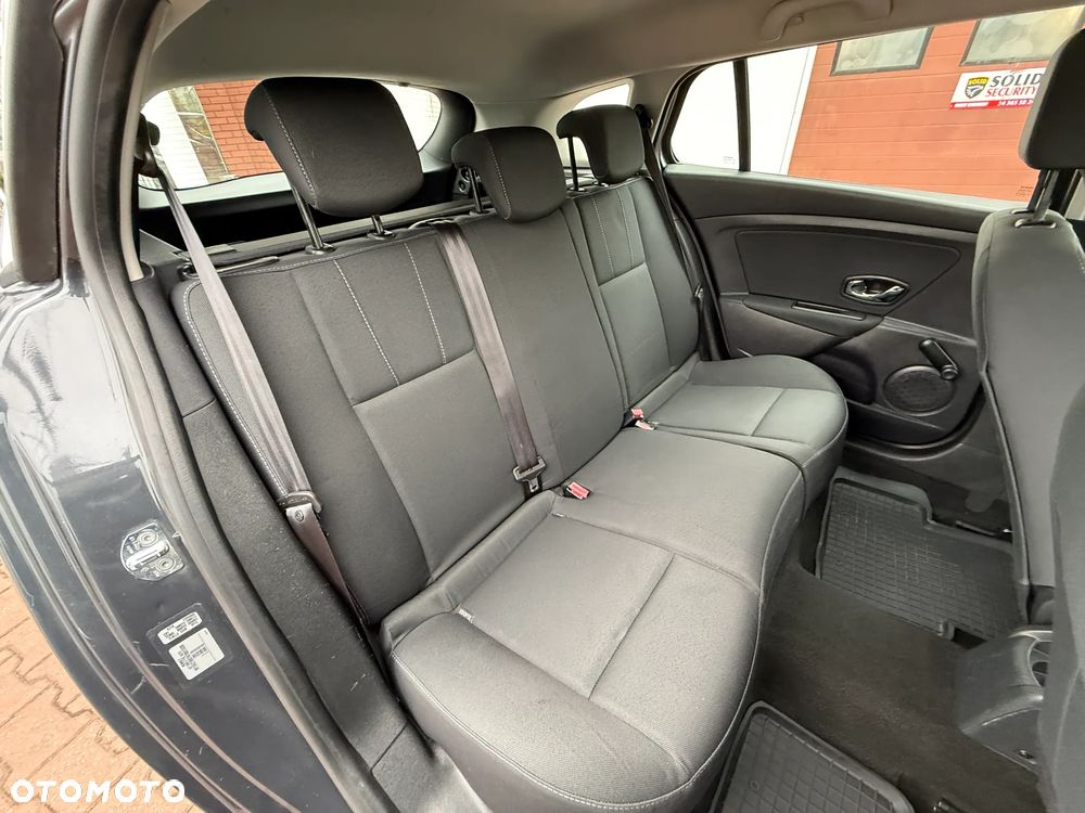 Renault Megane 1.6 16V 100 Expression - 28