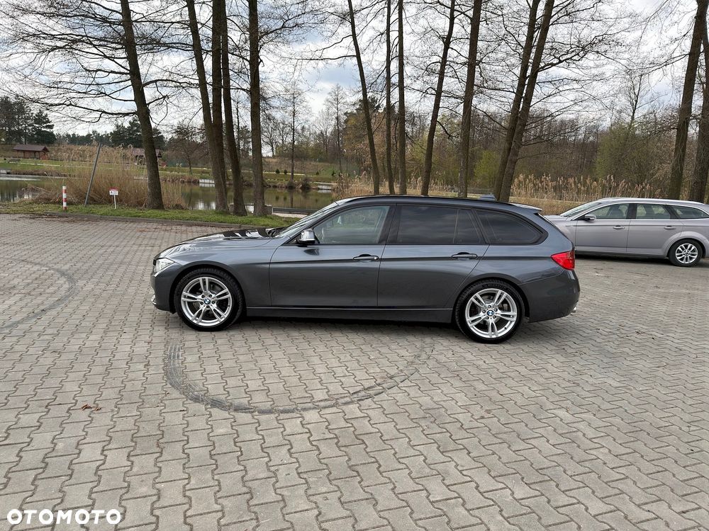 BMW Seria 3 318d Modern Line - 11