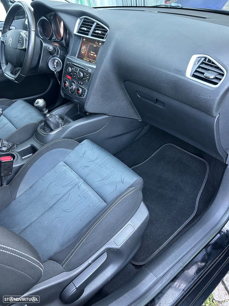 Citroën C4 e-HDi 110 Exclusive - 7