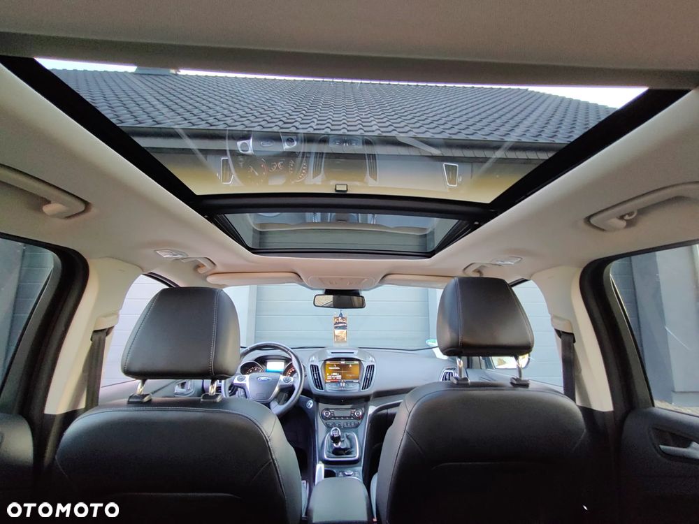 Ford Kuga - 16